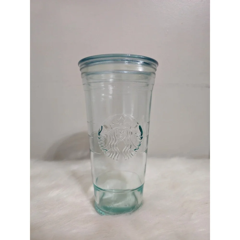 Starbucks Recycled Green Glass Tumbler 20 oz Cold Cup With Clear Lid 2015